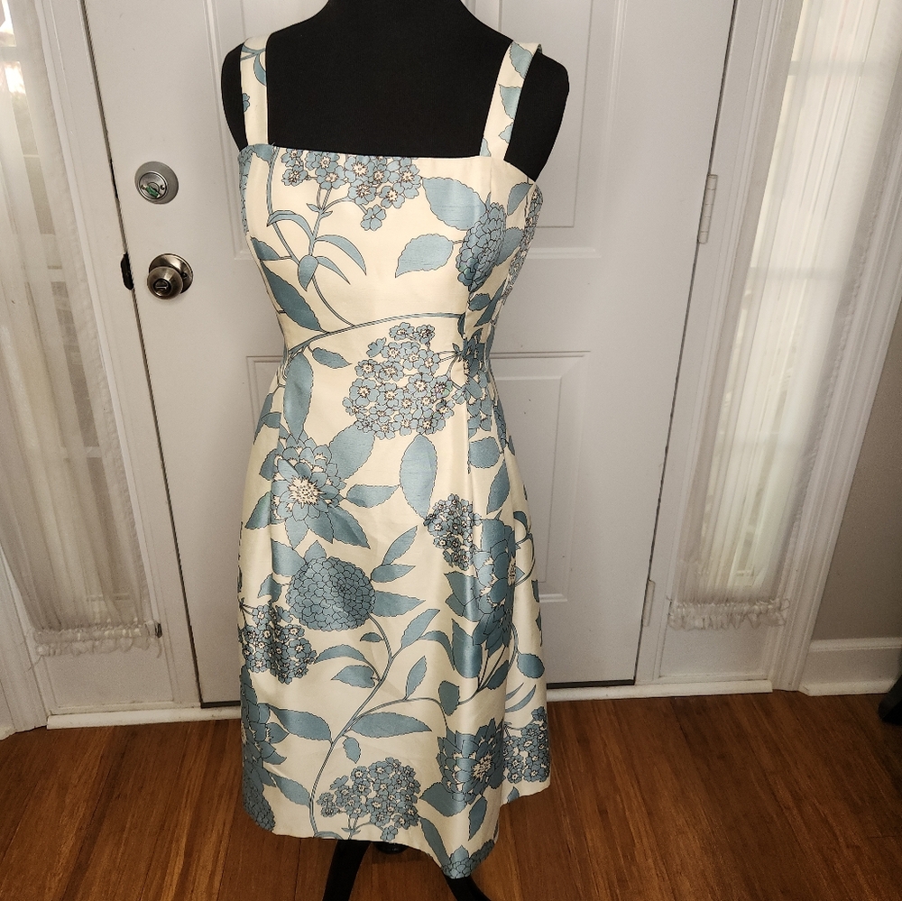 Jessica Howard Fit and Flare Blues and‎ Cream Dress  Size 8 P